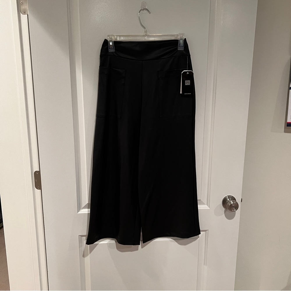 NWT Clara Sunwoo Liquid Leather™ - Front Pocket Gaucho Pant - Black - Picture 4 of 4